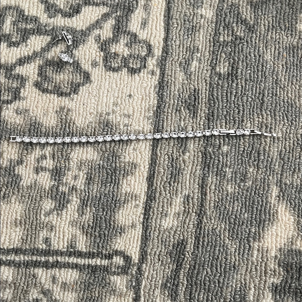 NWOT |Jewelry Set | earrings & tennis bracelet - Picture 3 of 5
